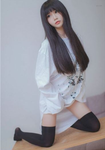 包青天七侠五义_十万网红美女美酱