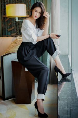 钟丽缇 晚娘_迅雷手机免费观看