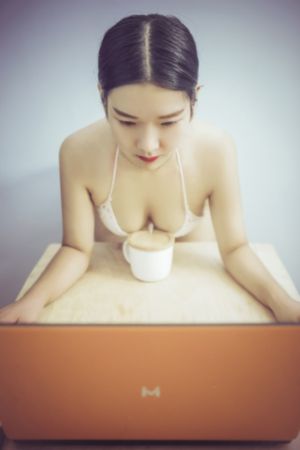 凯蒂夫人在线观看_HD在线手机播放