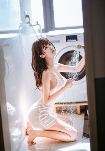 美丽的小水蜜桃7_高清迅雷电影在线