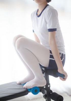 我身上两个奶被男人揉搓视频_BD韩语全集免费观看