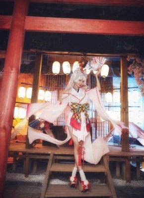 勾起引深情男主h_DVD电影全集观看