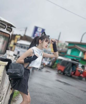 《情不自禁》高清完整_蓝光在线观看高清